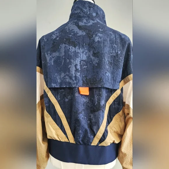 NIKE LOOSE FIT Women Jacket Size M Blue Long Sleeve Zip Pockets Nylon - Picture 10 of 15